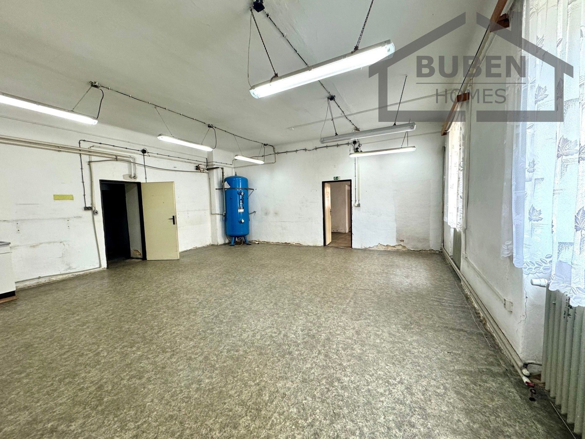 Pronájem komerčního prostoru 960 m² - foto 25
