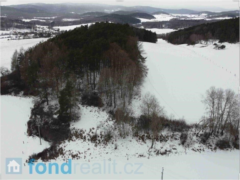 Prodej nemovitosti 23451 m² - foto 1