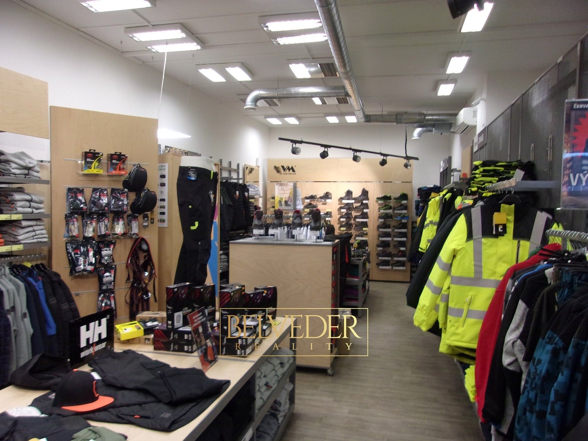 Prodej komerčního prostoru 770 m² - foto 3