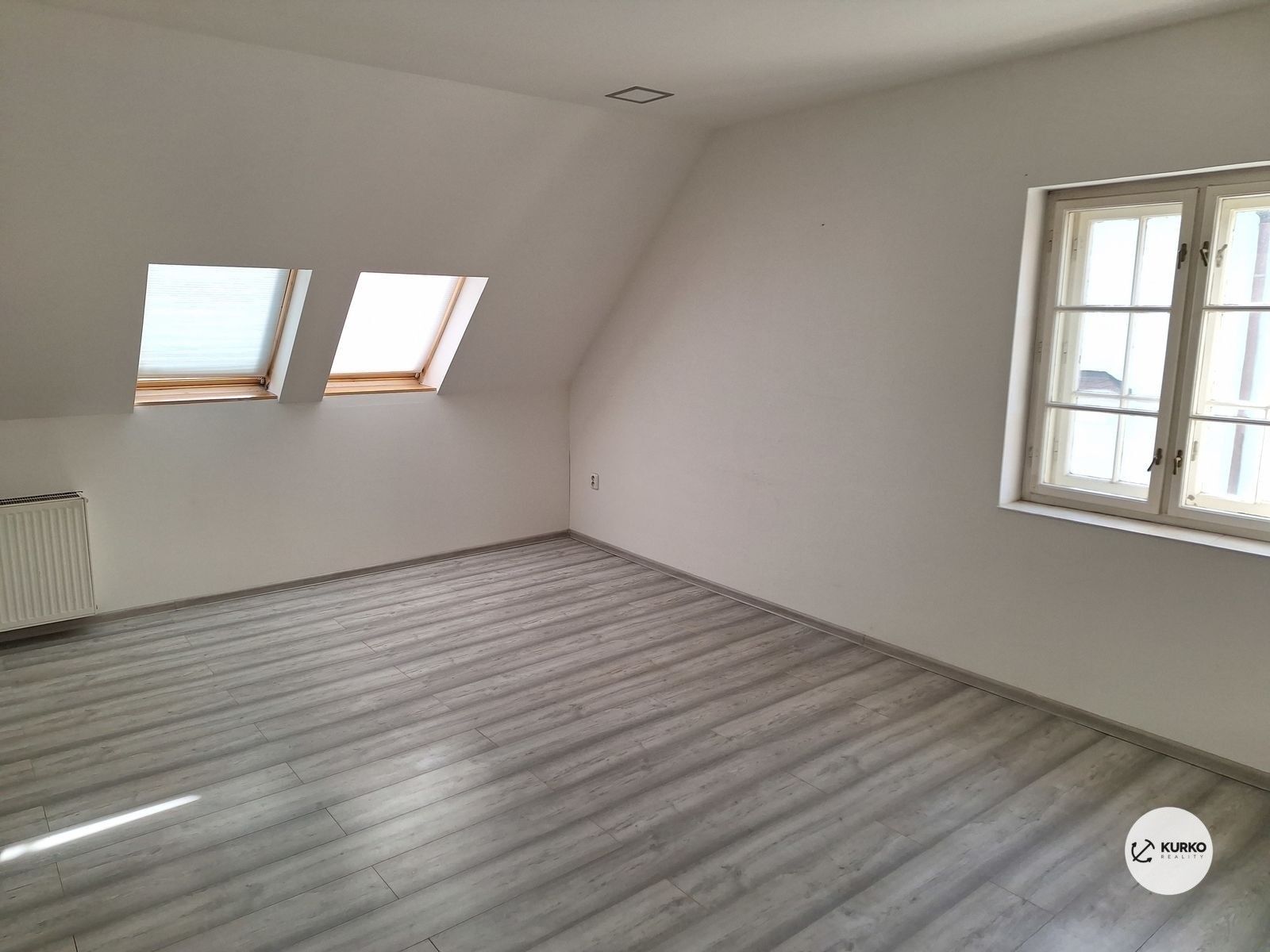 Pronájem nemovitosti 60 m² - foto 4