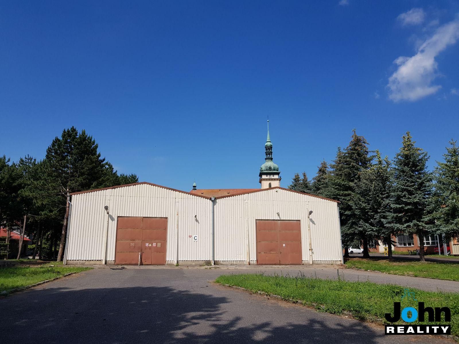 Pronájem komerčního prostoru 1000 m² - foto 6