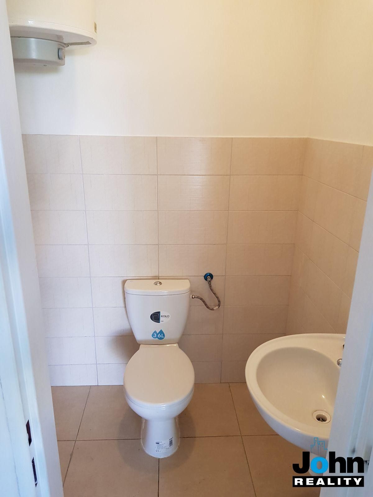 Pronájem komerčního prostoru 1000 m² - foto 13