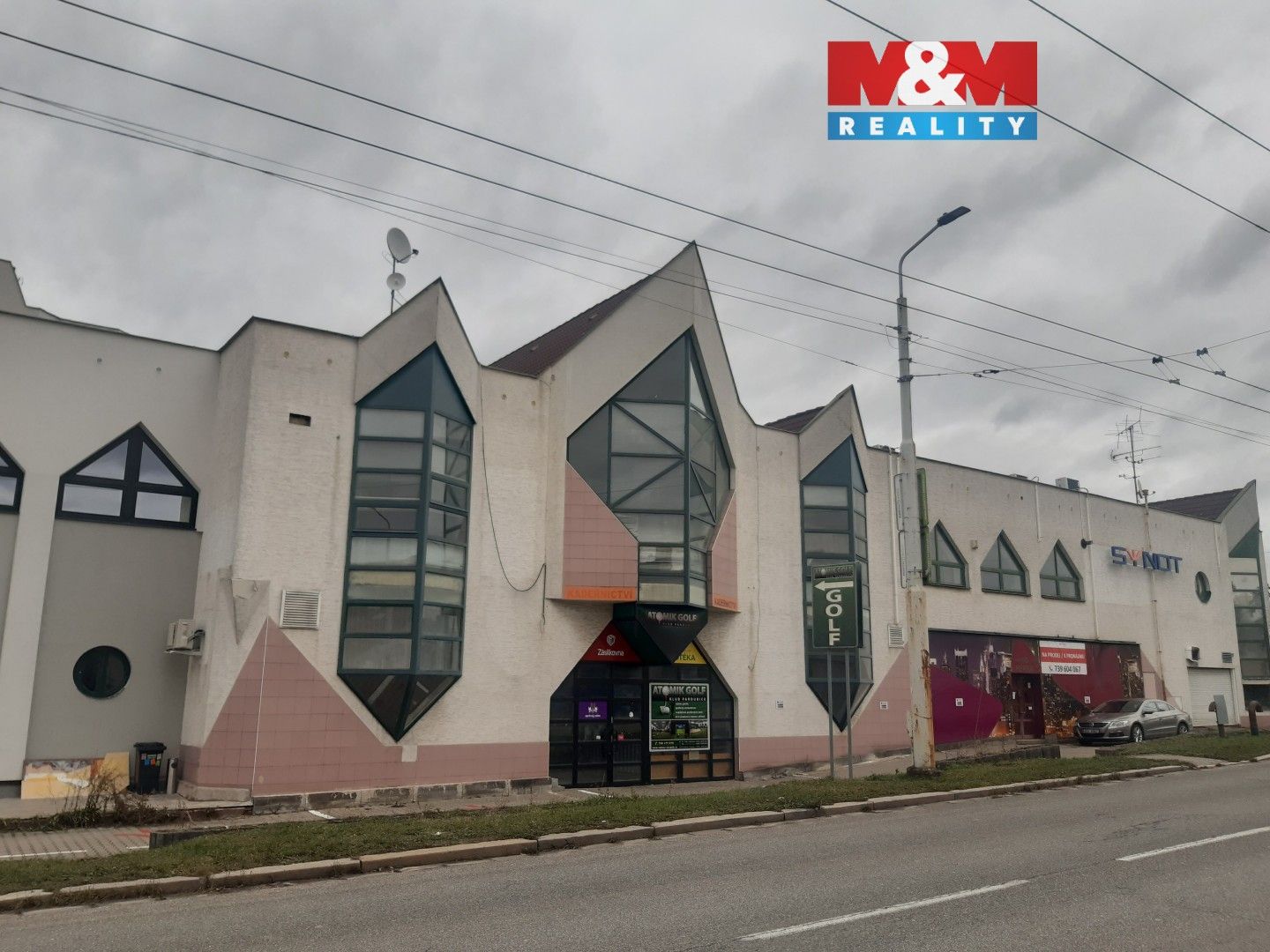 Prodej komerčního prostoru 1230 m² - foto 1