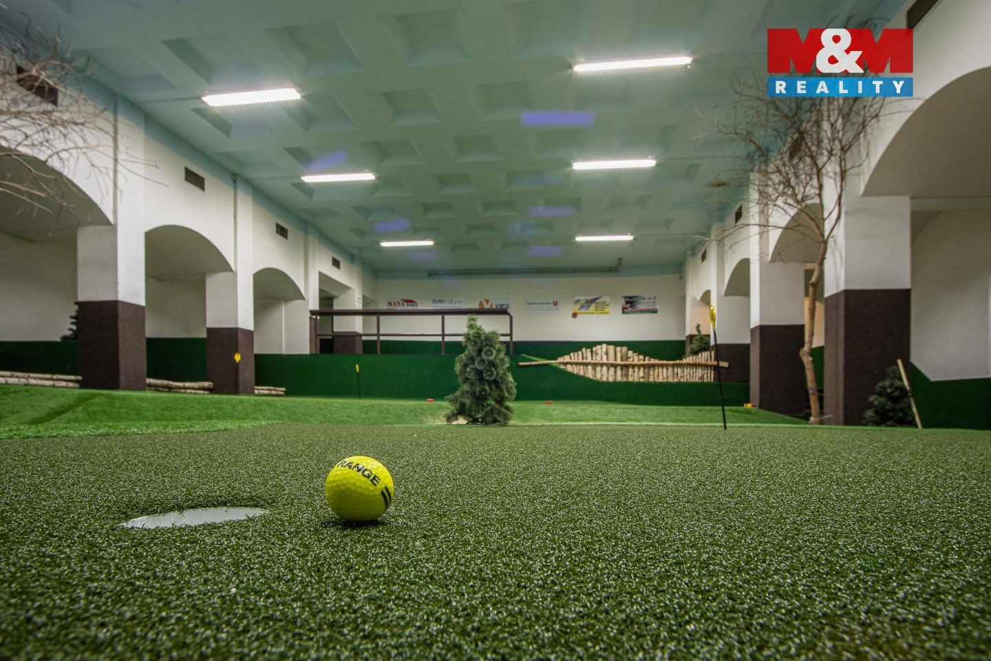 Prodej komerčního prostoru 1230 m² - foto 3