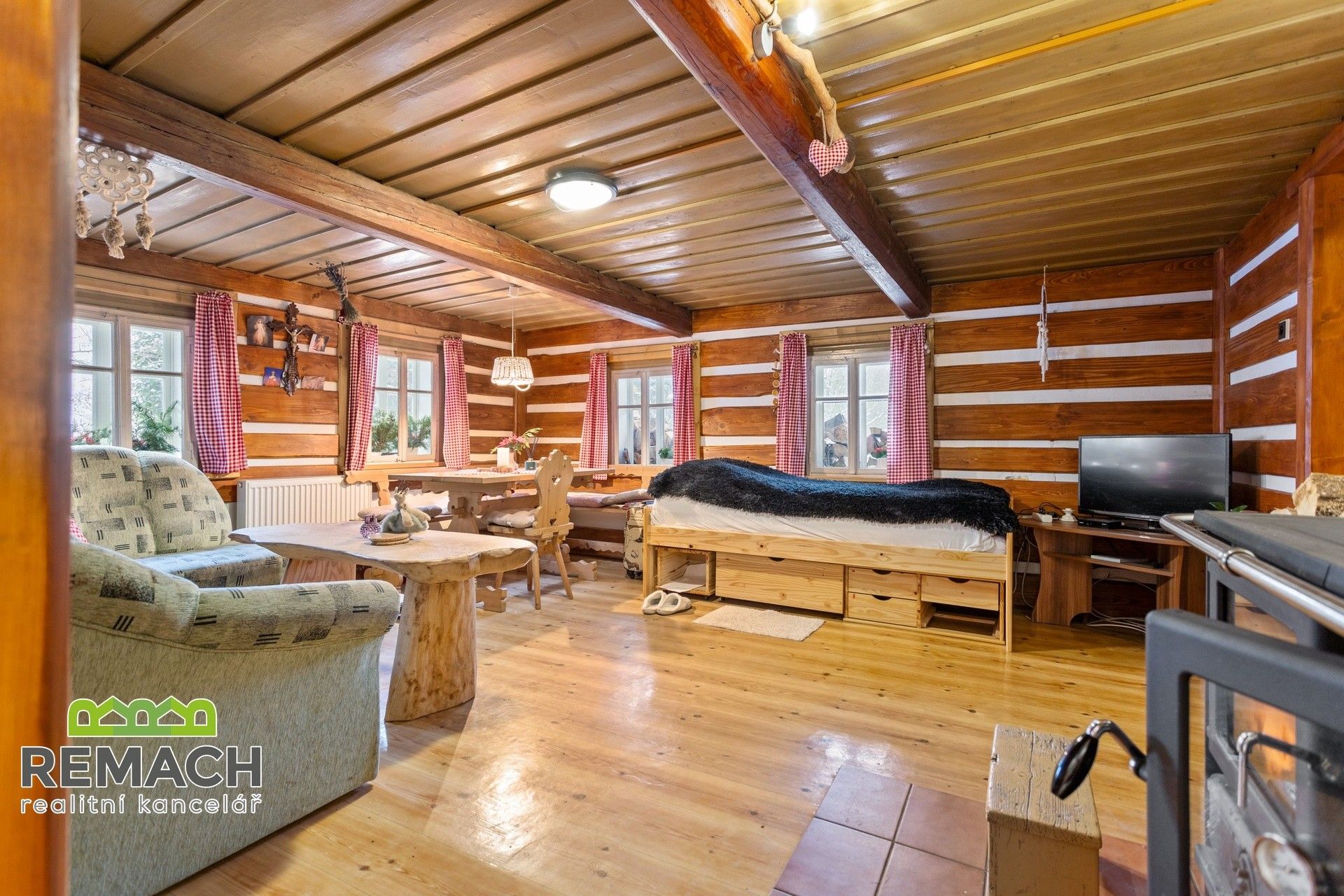 Pronájem domu 80 m² - foto 1