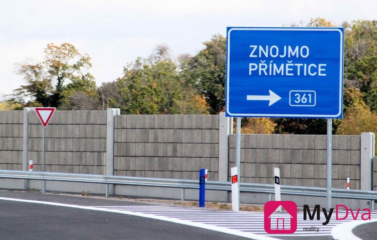 Prodej pozemku 18817 m² - foto 1