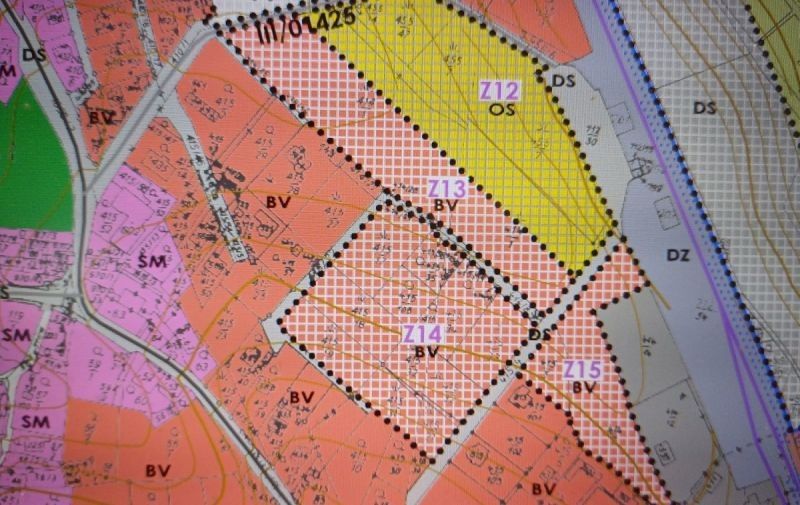 Prodej pozemku 2066 m² - foto 4