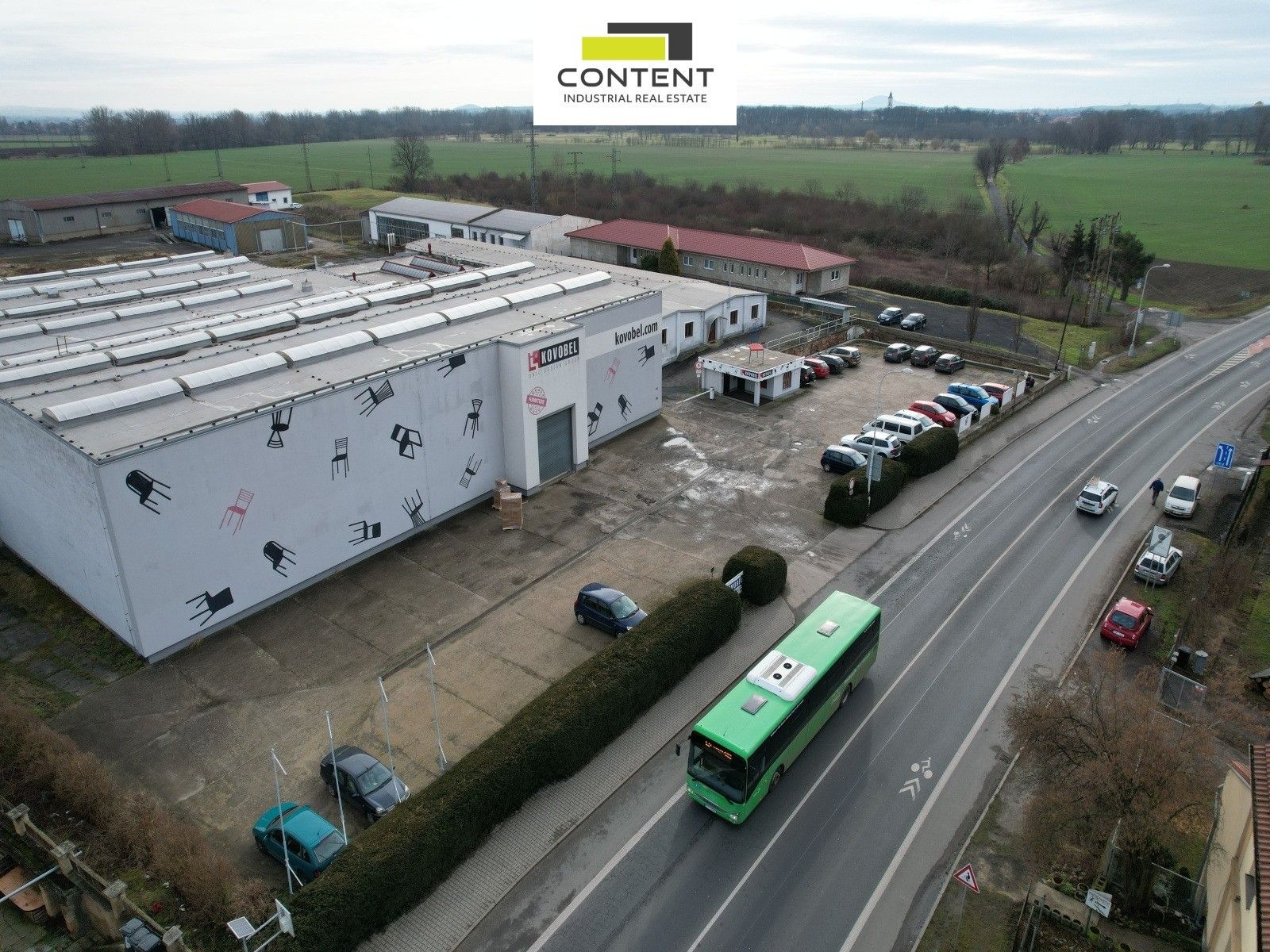 Pronájem komerčního prostoru 1200 m² - foto 2