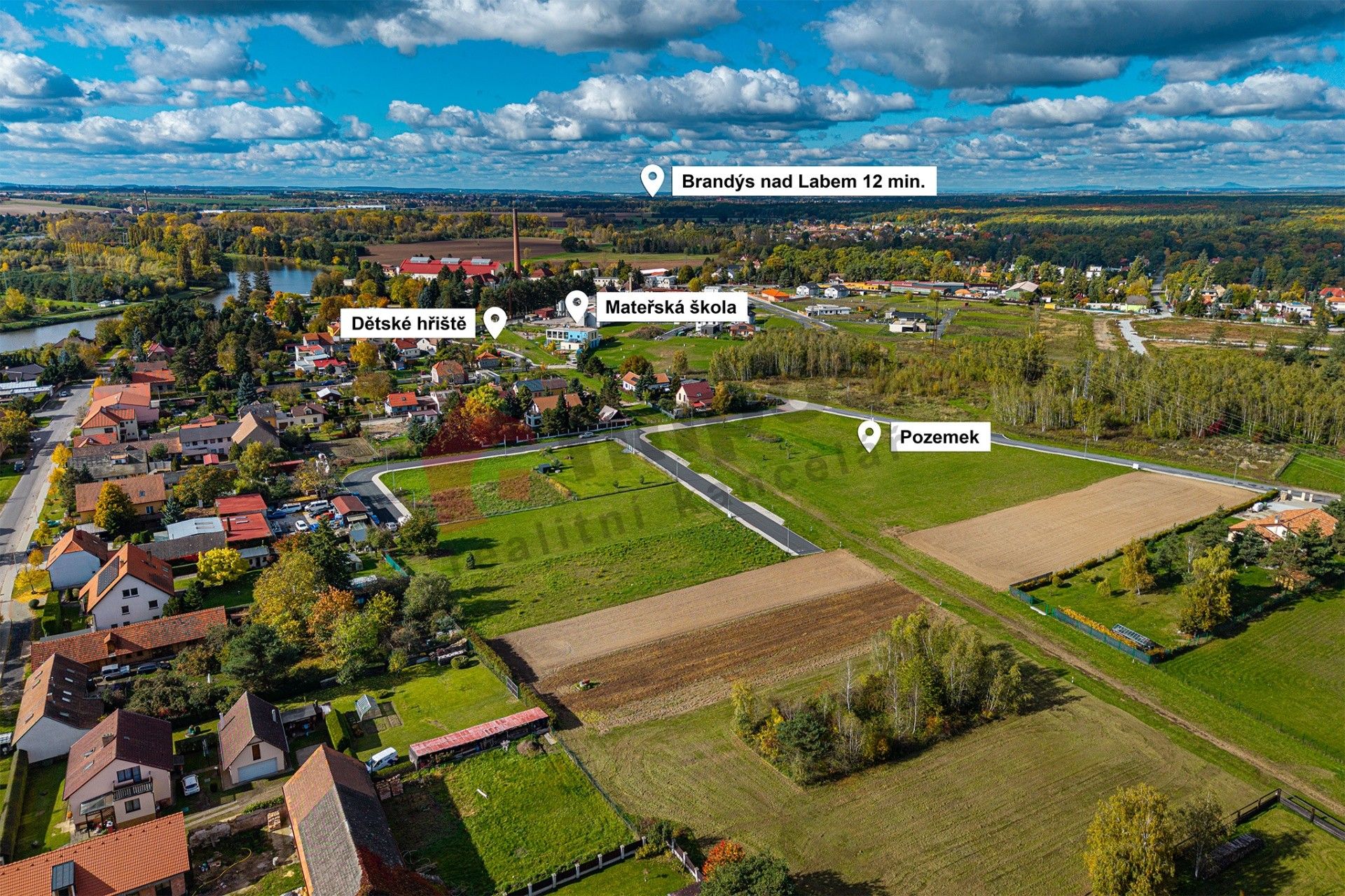 Prodej pozemku 1901 m² - foto 5