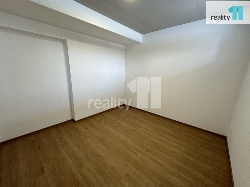 Pronájem bytu 2+kk 53 m² - foto 8
