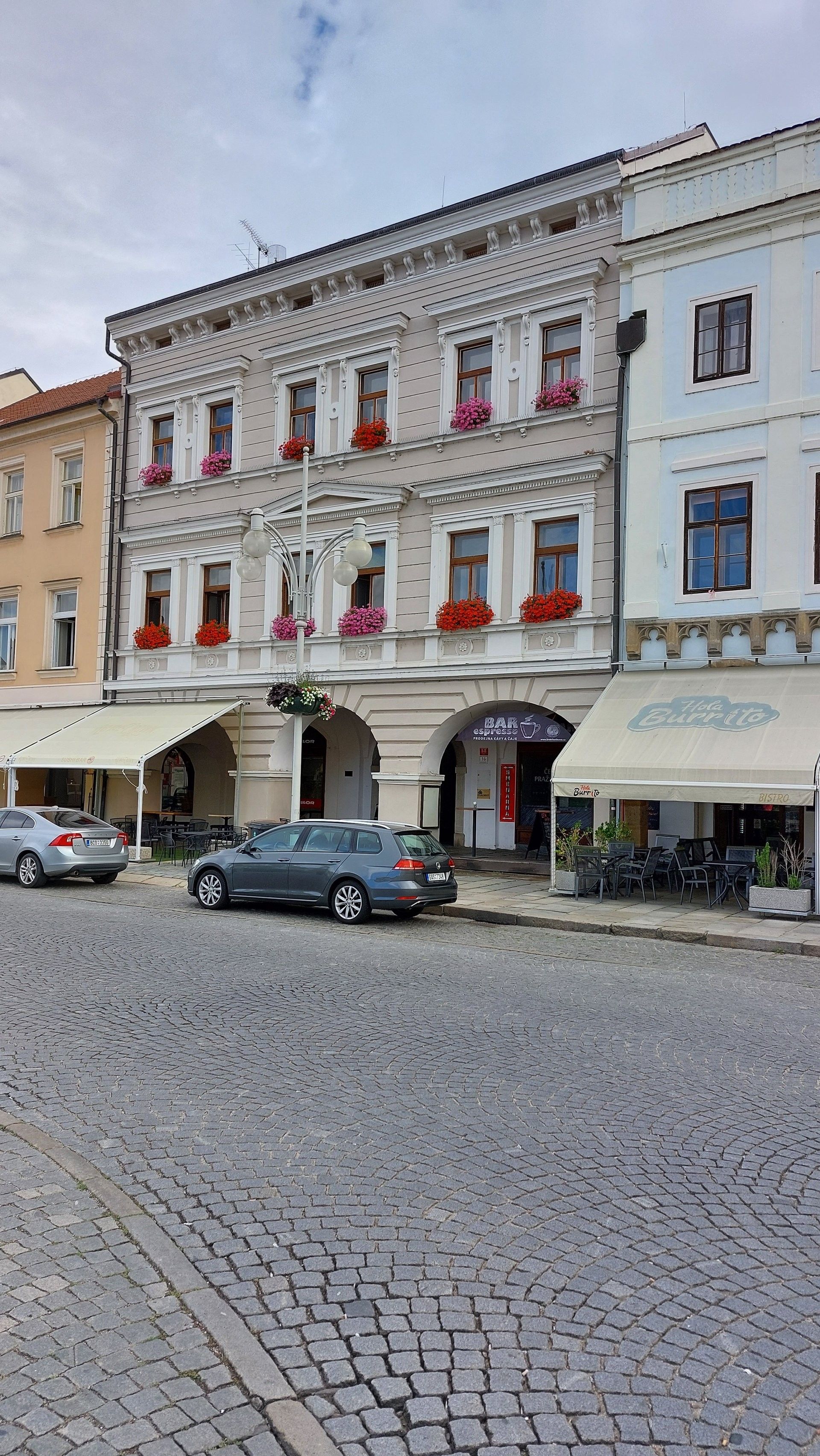 Pronájem komerčního prostoru 99 m² - foto 2