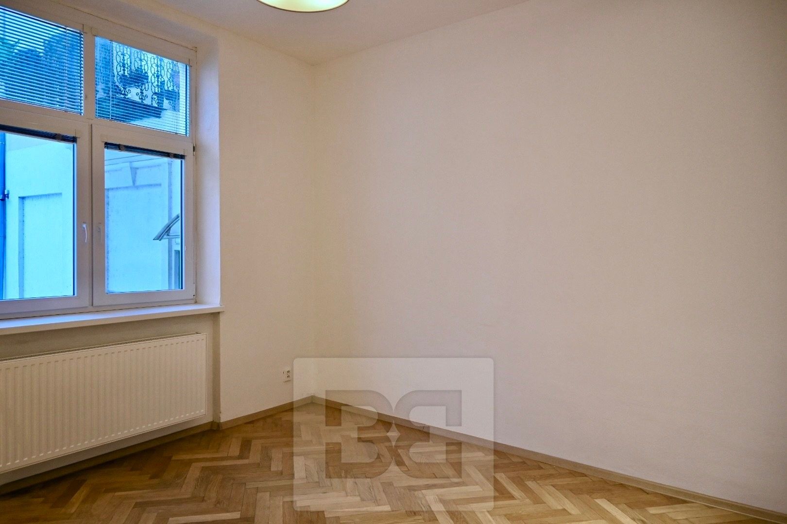 Pronájem bytu 2+kk 50 m² - foto 10