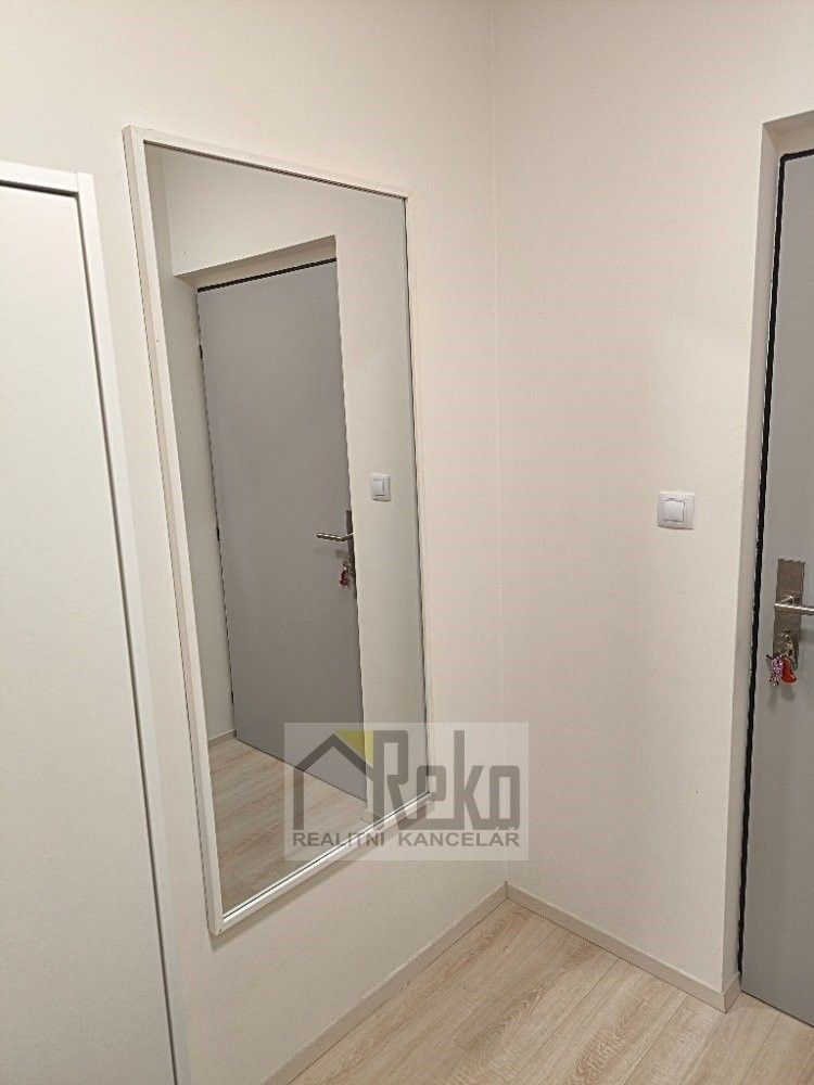 Pronájem bytu 1+kk 35 m² - foto 5