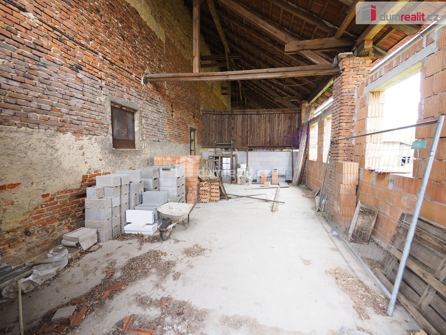 Prodej komerčního prostoru 2000 m² - foto 6