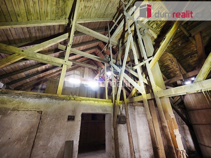 Prodej komerčního prostoru 2000 m² - foto 16