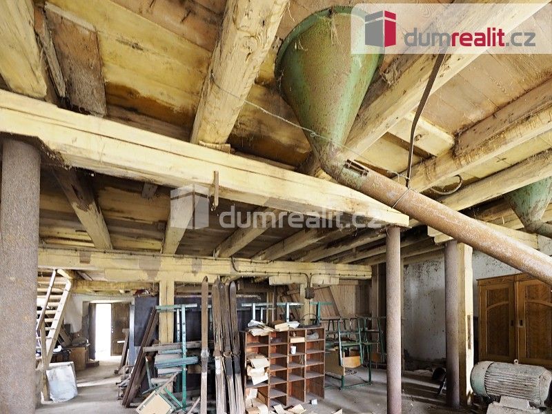 Prodej komerčního prostoru 2000 m² - foto 18