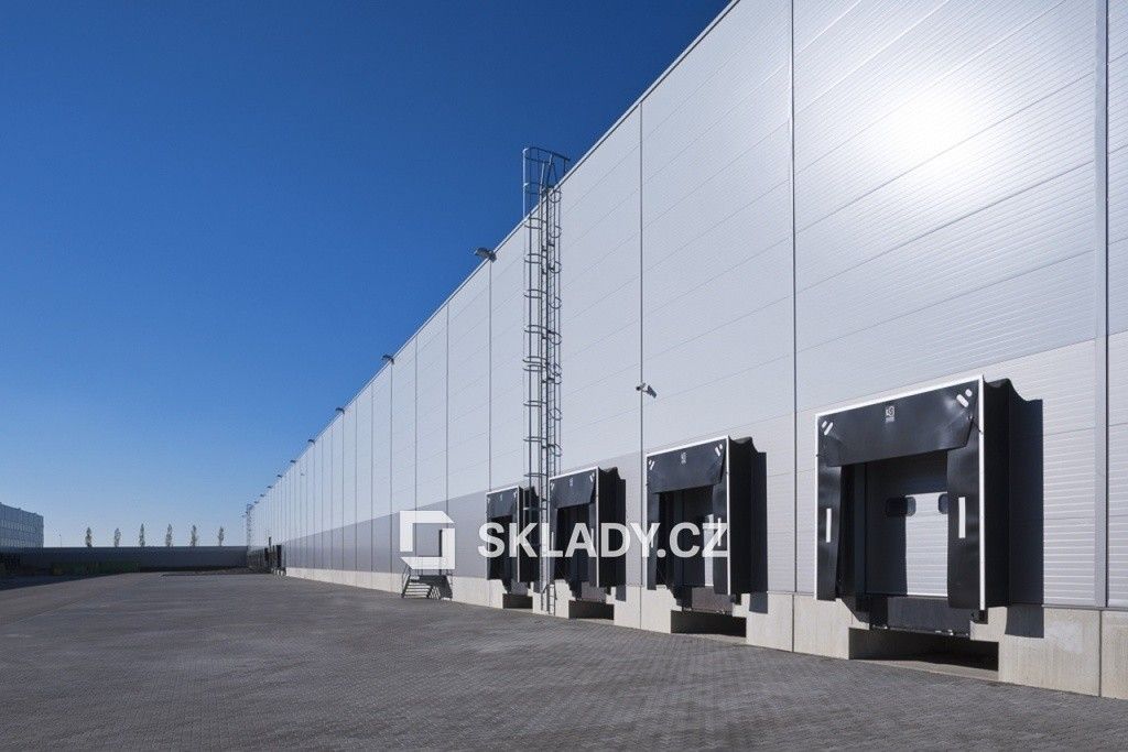 Pronájem komerčního prostoru 5000 m² - foto 3
