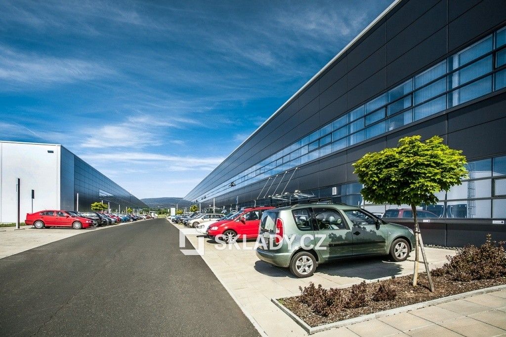 Pronájem komerčního prostoru 5000 m² - foto 5