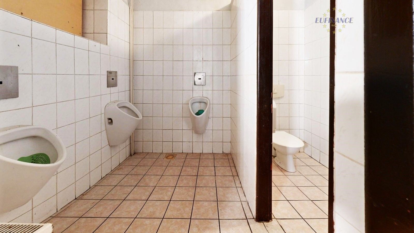 Prodej komerčního prostoru 485 m² - foto 24