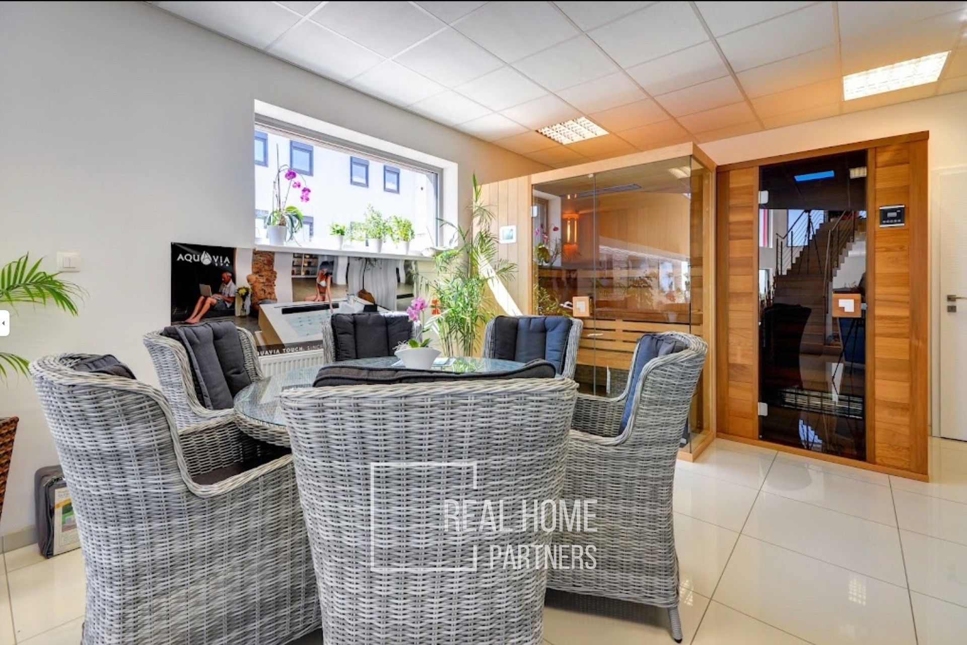 Prodej komerčního prostoru 210 m² - foto 6