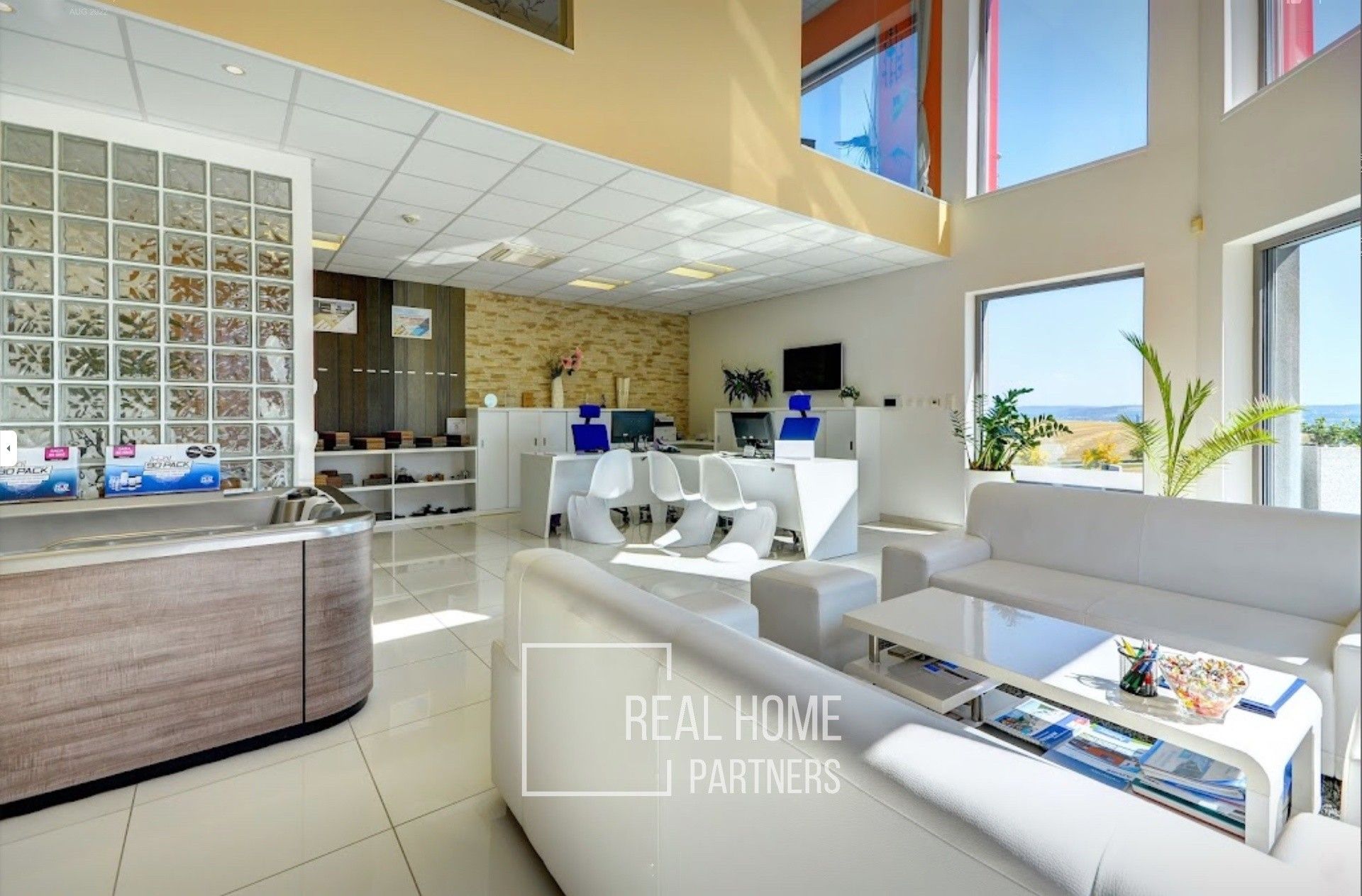 Prodej komerčního prostoru 210 m² - foto 4