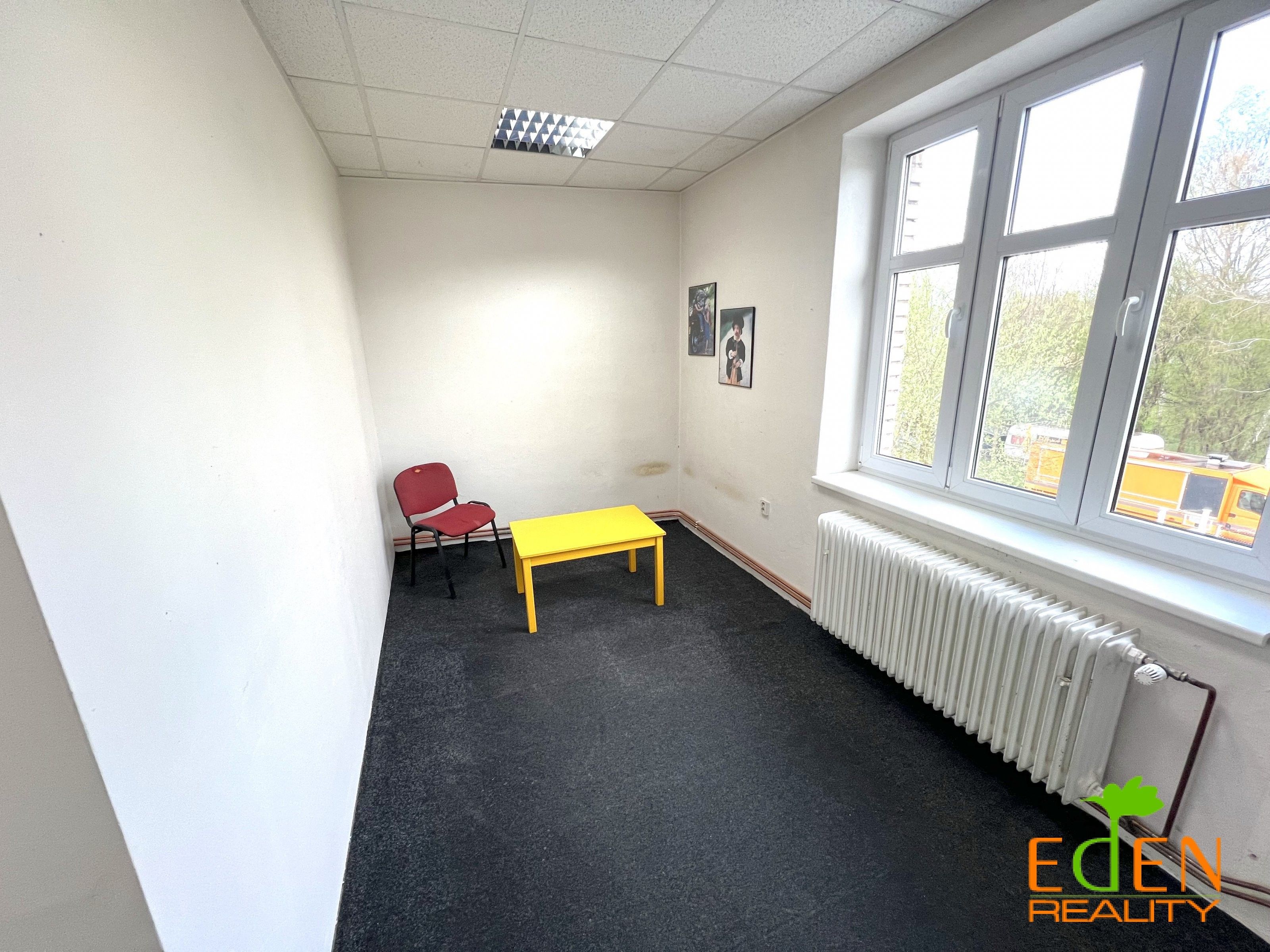 Pronájem komerčního prostoru 55 m² - foto 8
