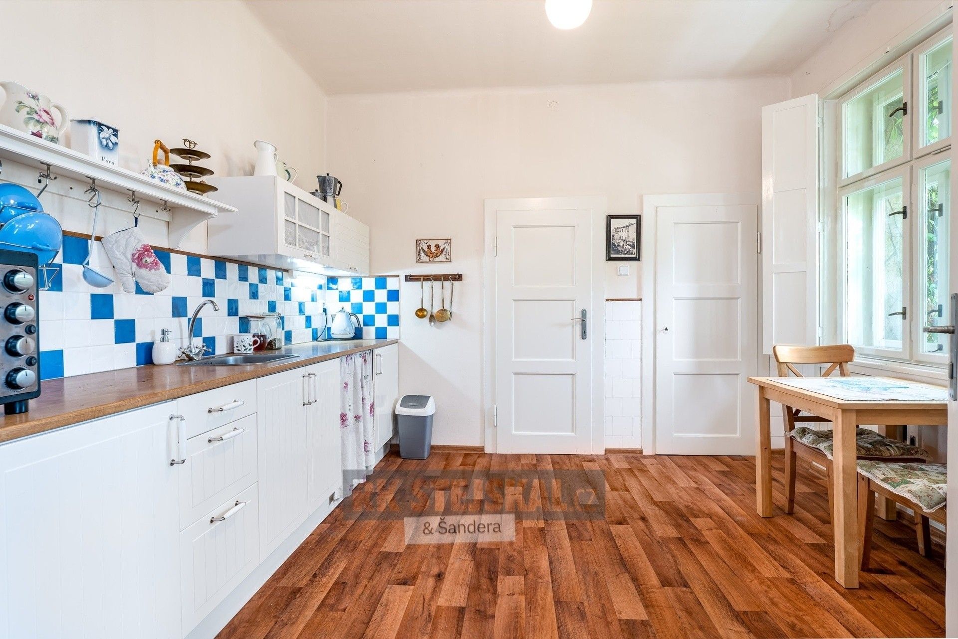 Prodej komerčního prostoru 440 m² - foto 8