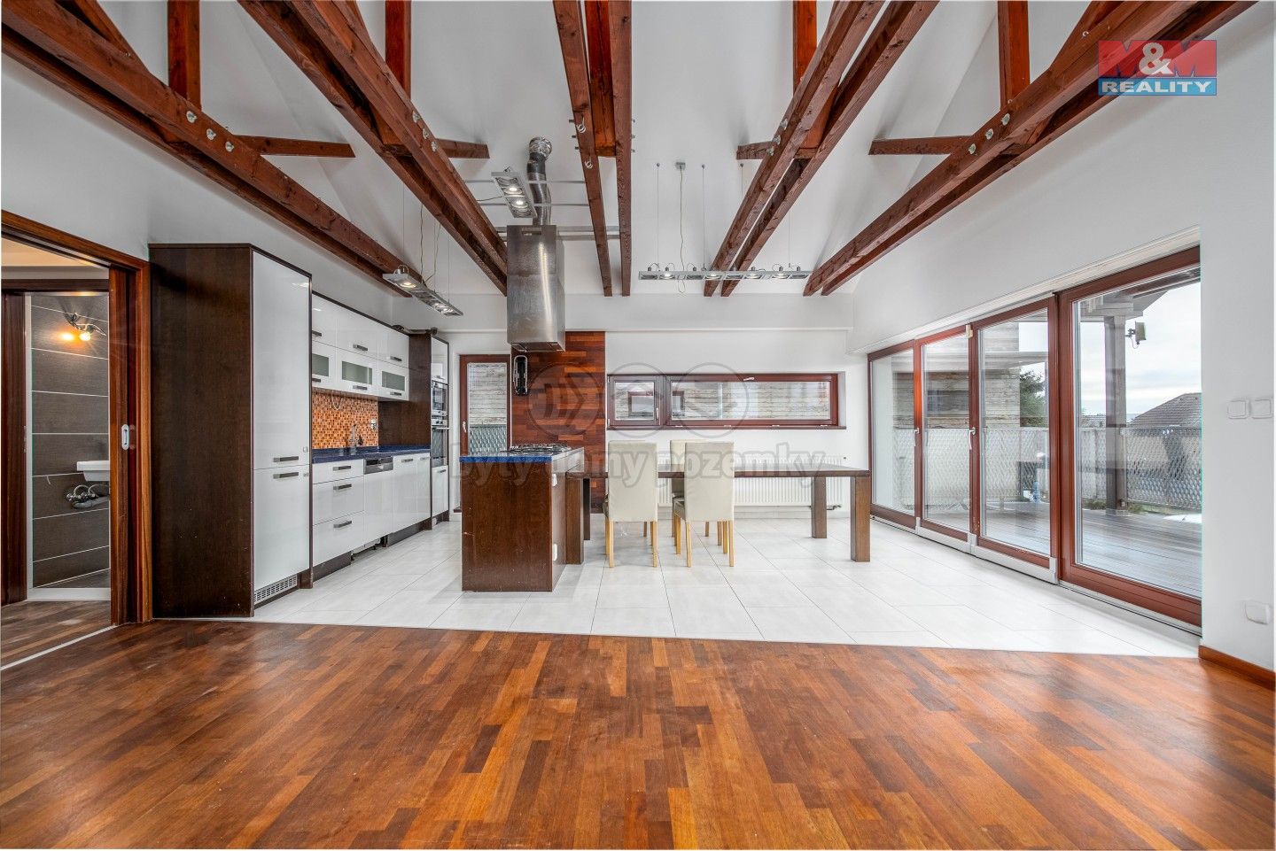 Prodej domu 272 m² - foto 1