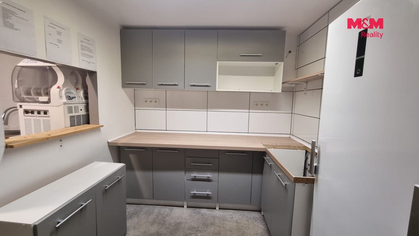 Pronájem komerčního prostoru 18 m² - foto 2