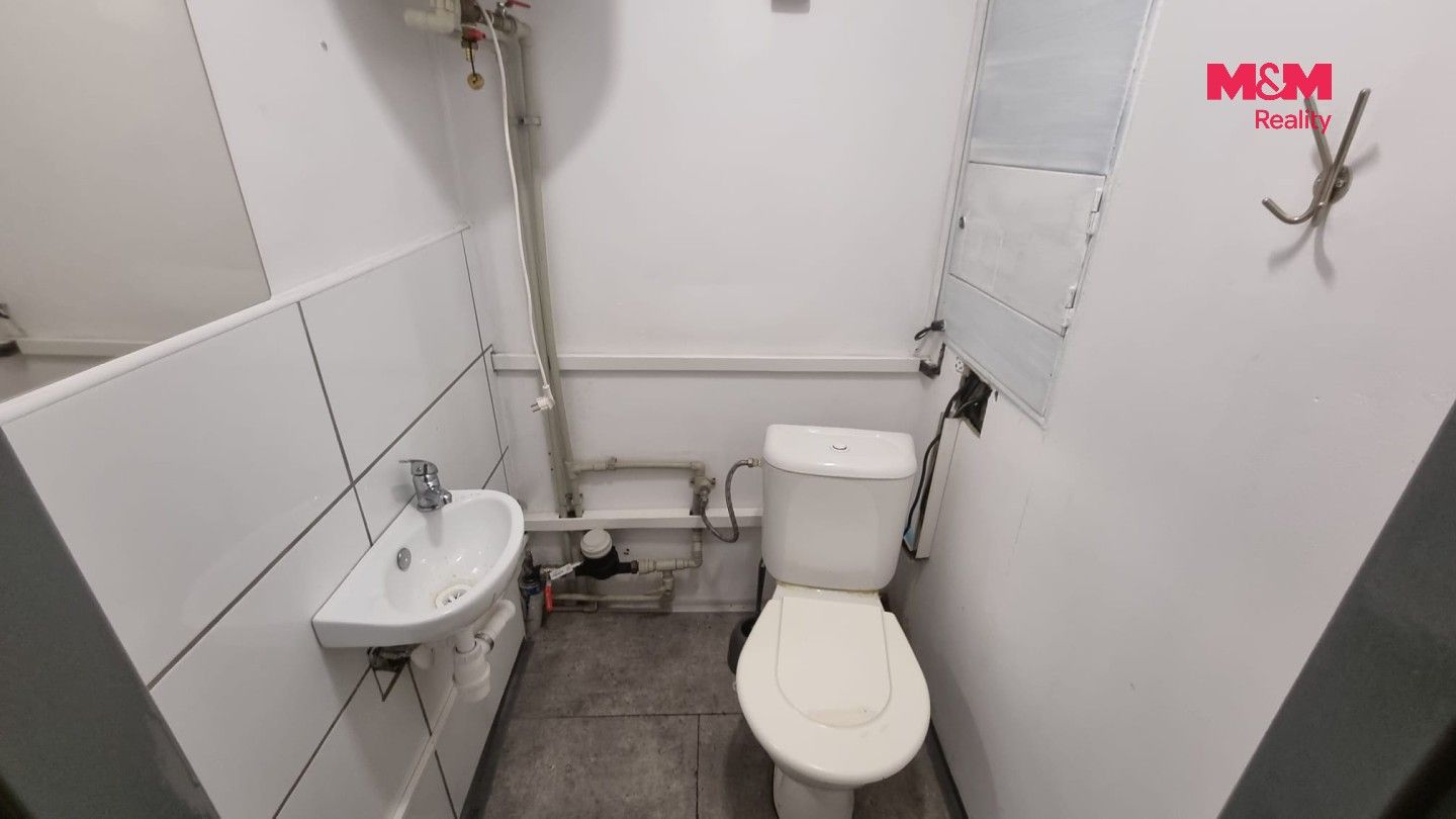 Pronájem komerčního prostoru 18 m² - foto 7
