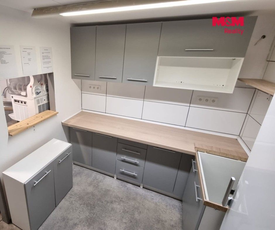 Pronájem komerčního prostoru 18 m² - foto 4