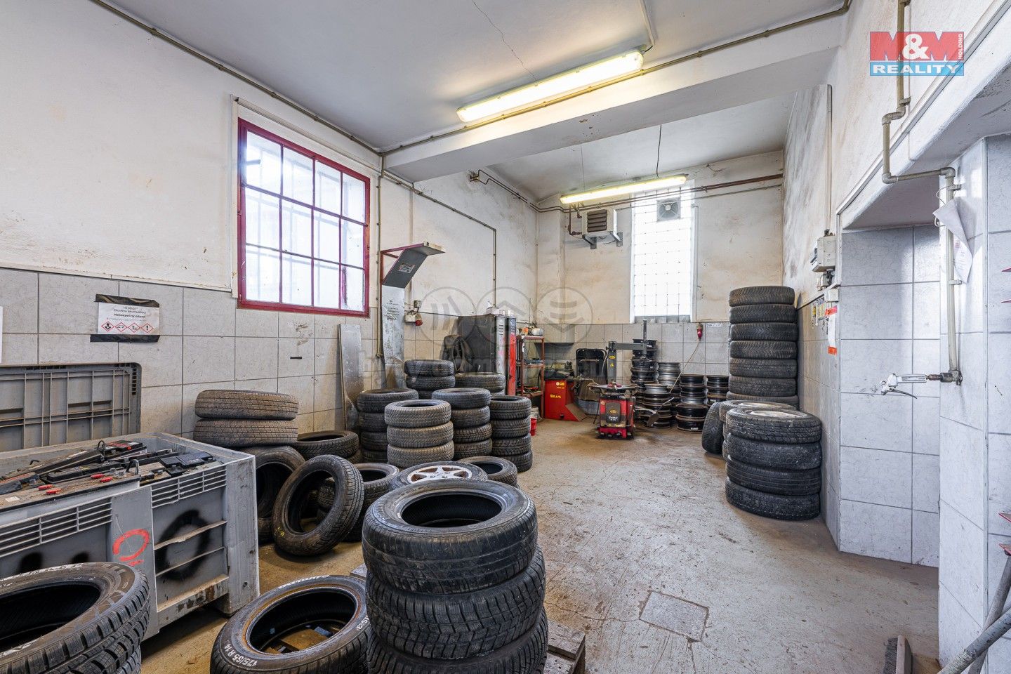 Pronájem komerčního prostoru 421 m² - foto 27