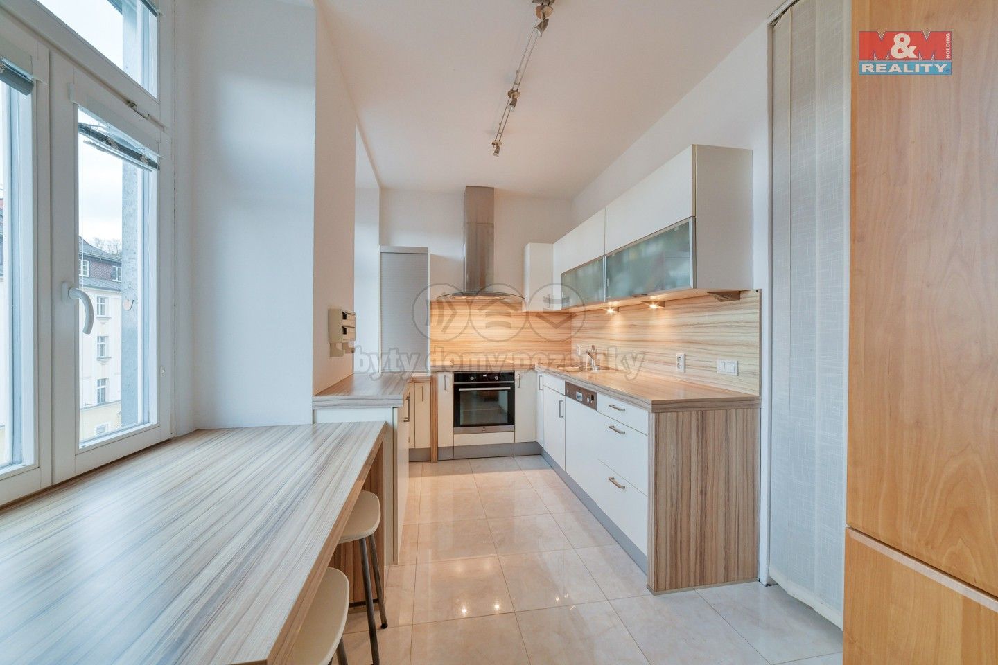 Prodej bytu 3+1 92 m² - foto 1