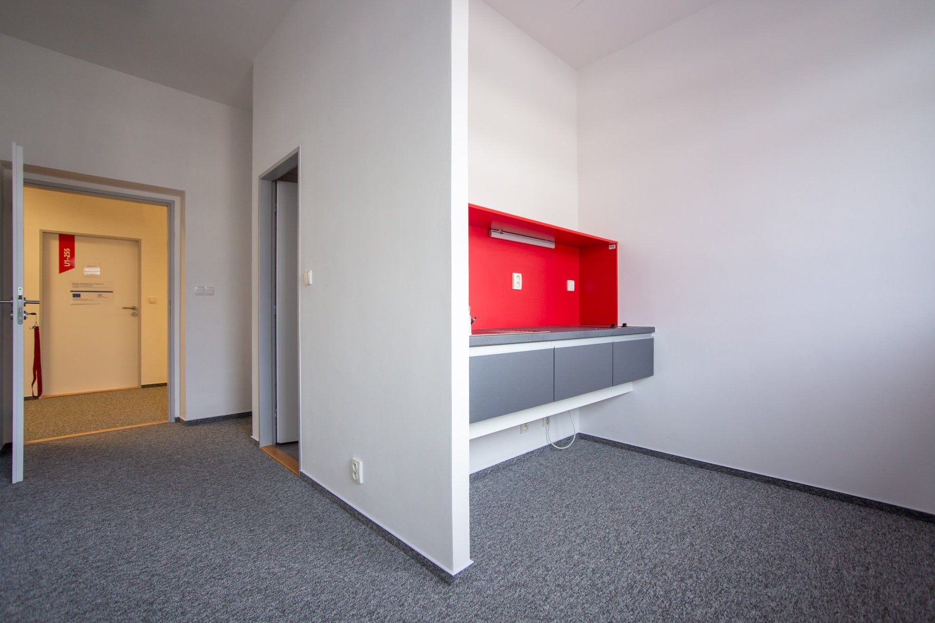 Prodej komerčního prostoru 6236 m² - foto 13