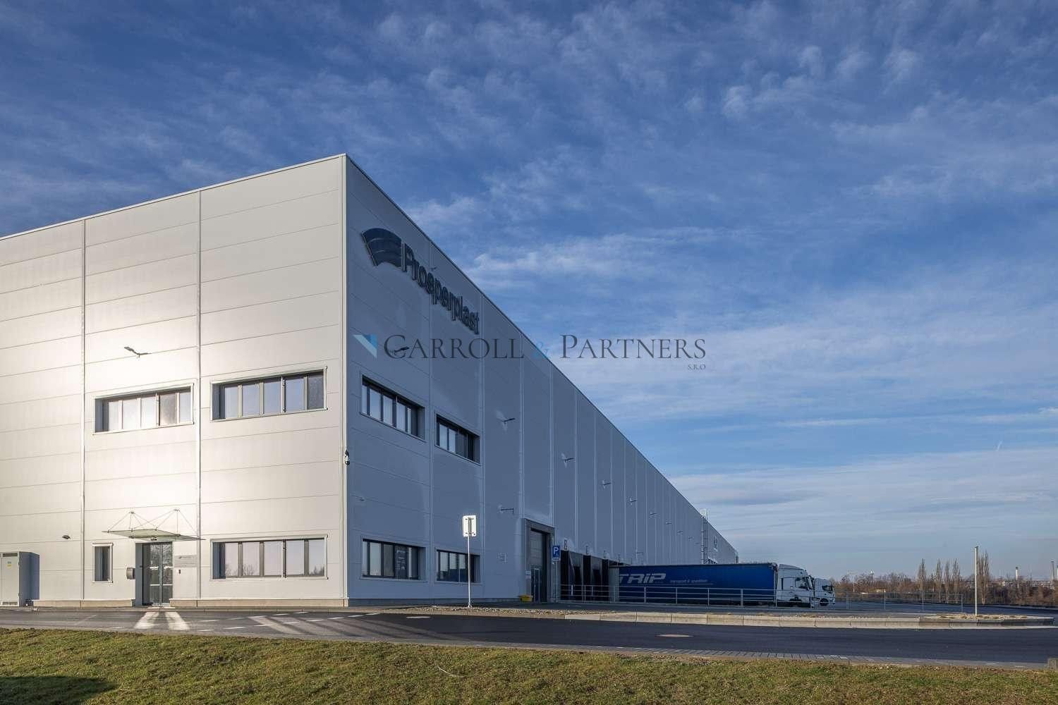Pronájem komerčního prostoru 2000 m² - foto 1