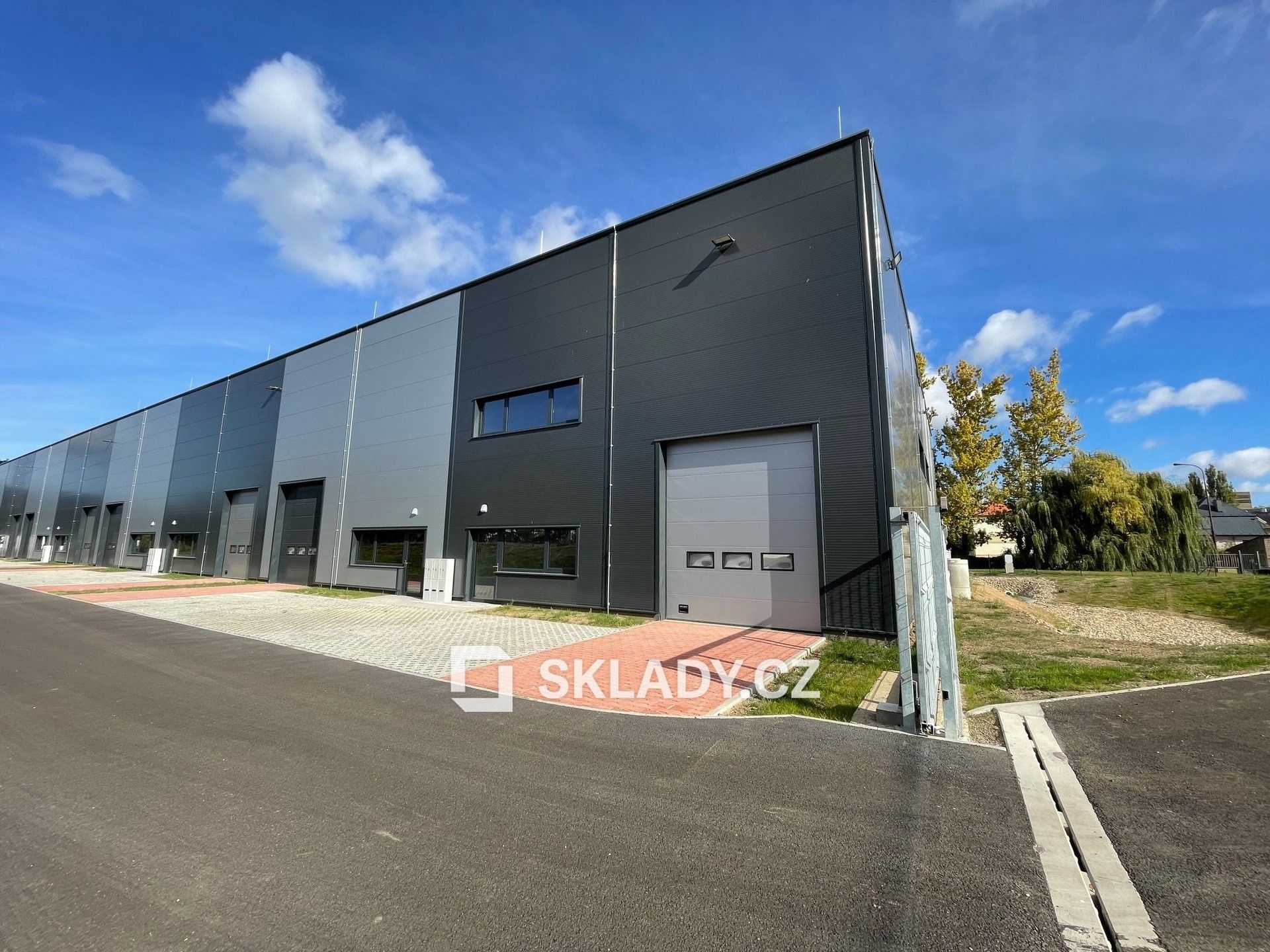 Pronájem komerčního prostoru 192 m² - foto 5