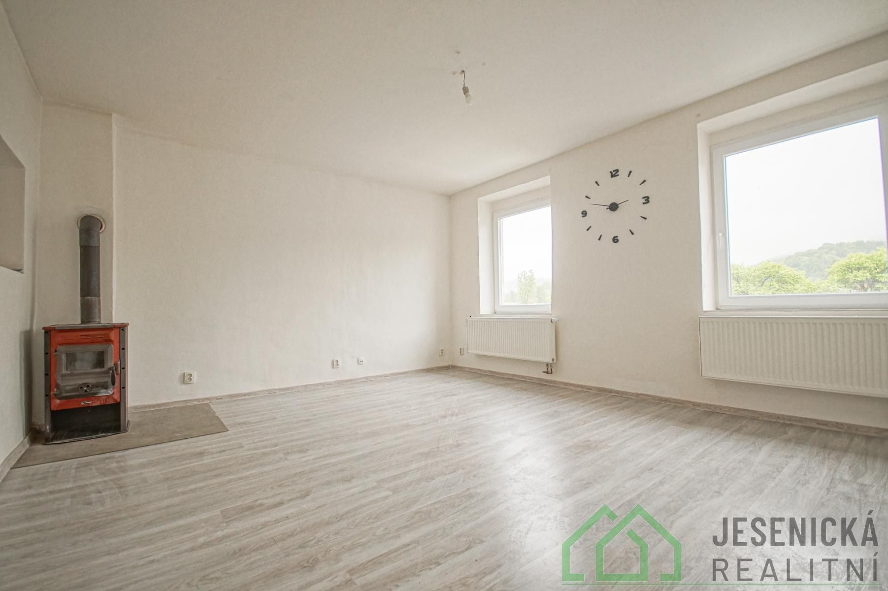 Pronájem bytu 1+1 42 m² - foto 8