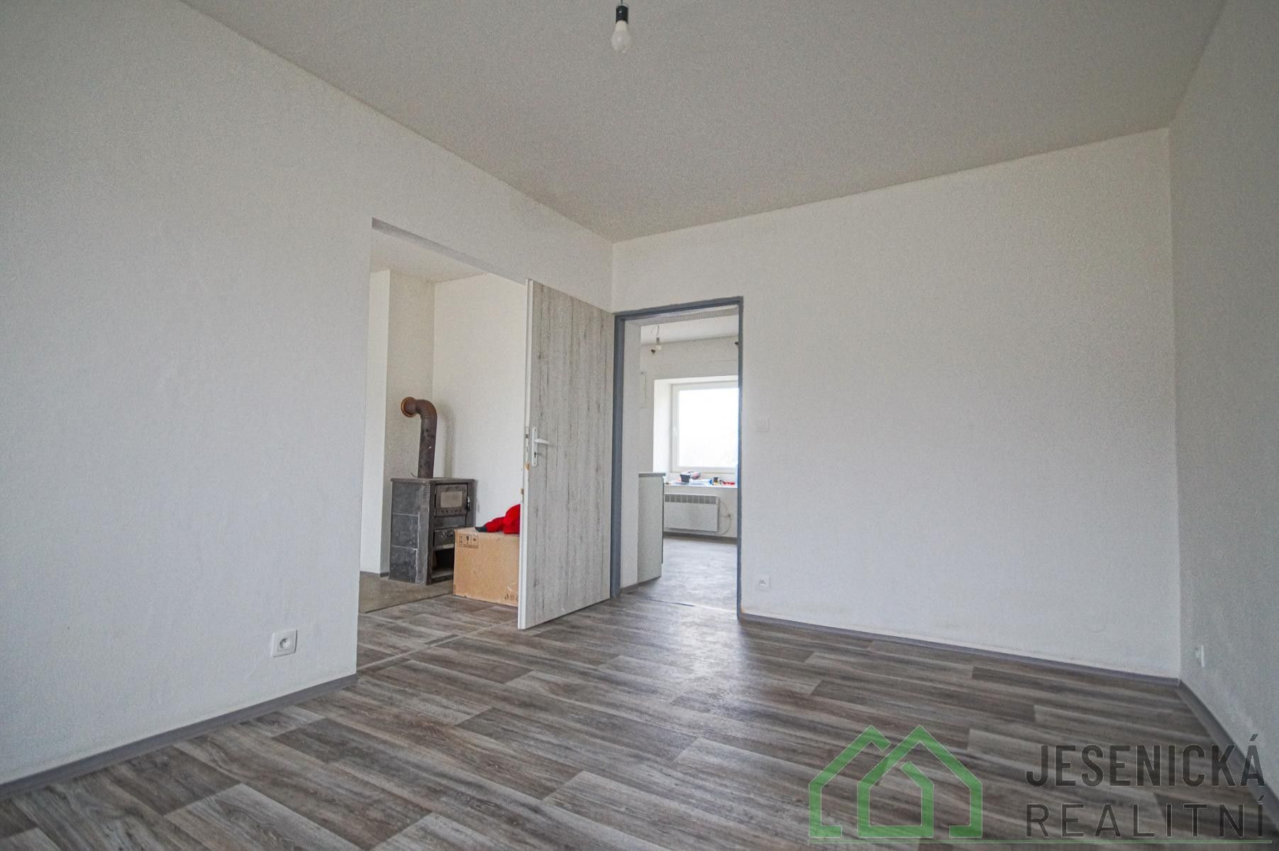 Pronájem bytu 1+1 42 m² - foto 12