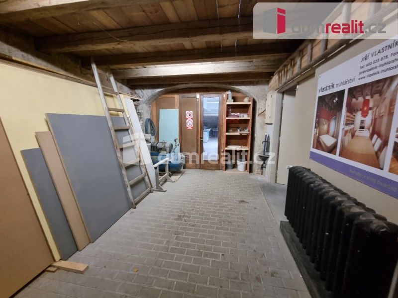 Pronájem komerčního prostoru 278 m² - foto 8