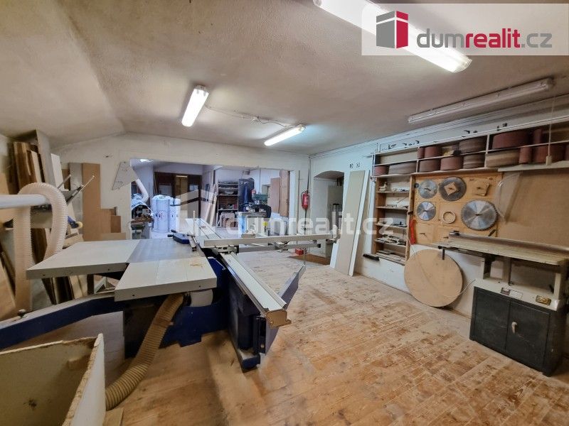 Pronájem komerčního prostoru 278 m² - foto 11