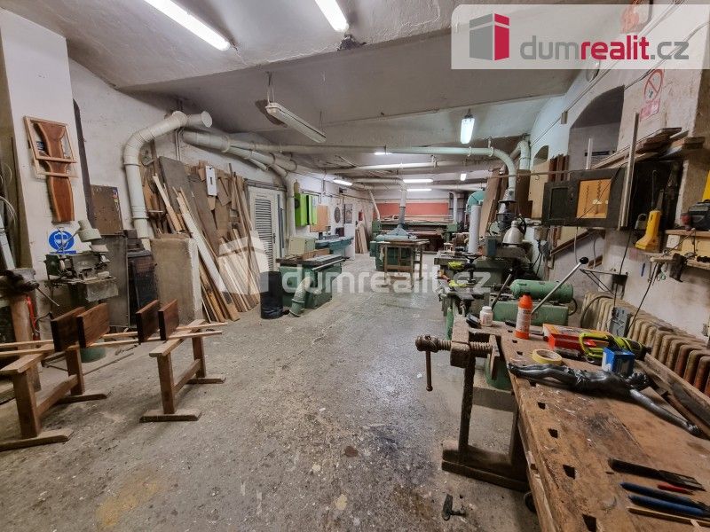 Pronájem komerčního prostoru 278 m² - foto 20