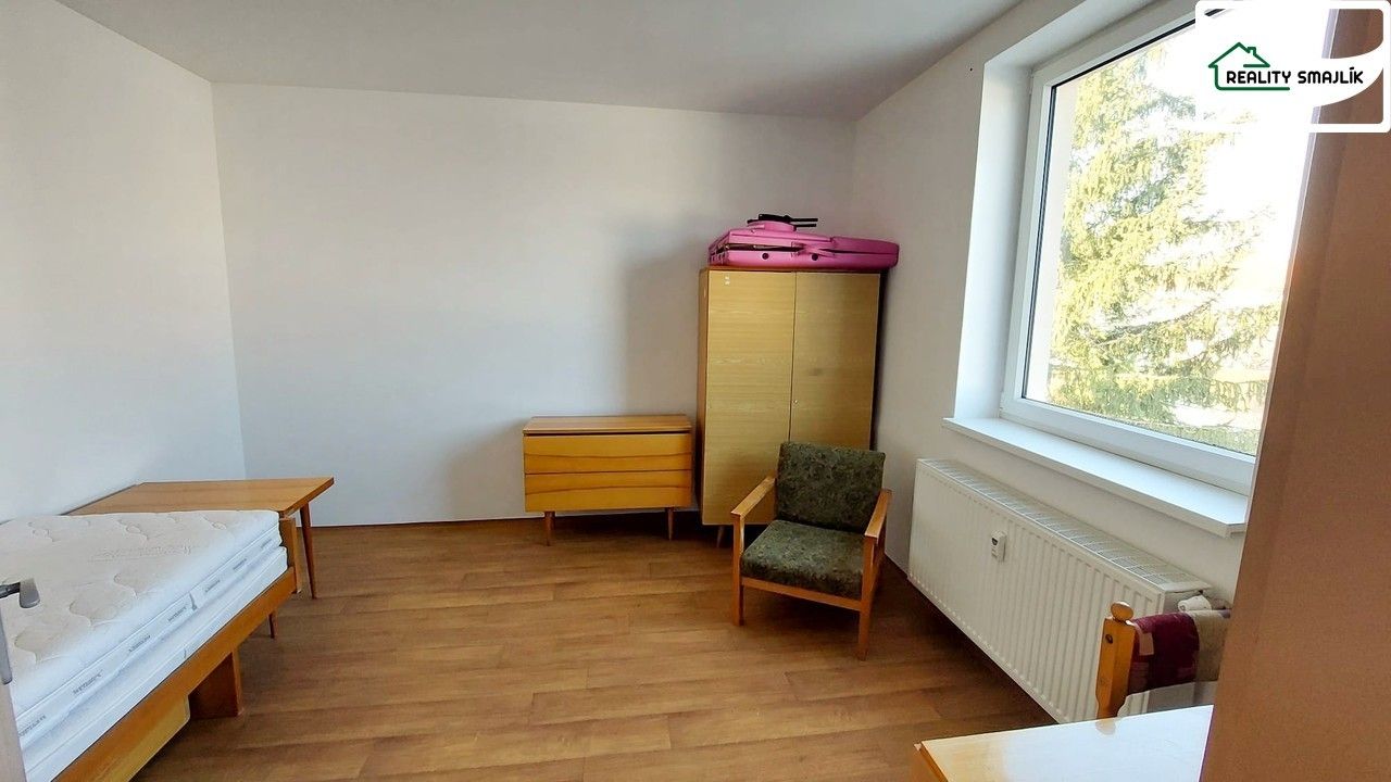 Pronájem bytu 2+kk 39 m² - foto 3