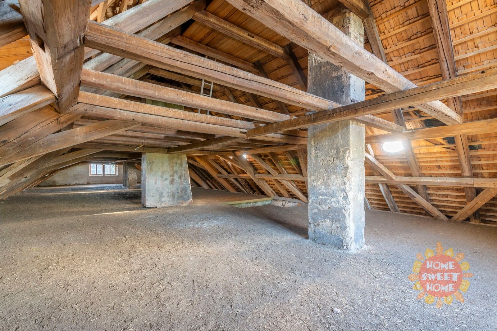 Prodej nemovitosti 1761 m² - foto 20