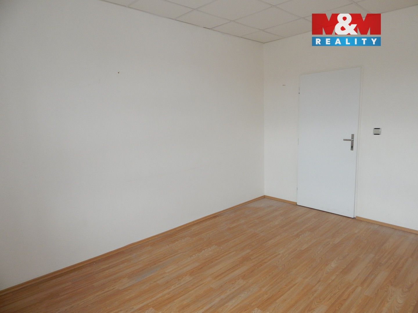 Pronájem komerčního prostoru 16 m² - foto 3