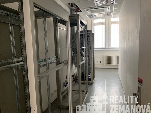 Pronájem komerčního prostoru 347 m² - foto 28