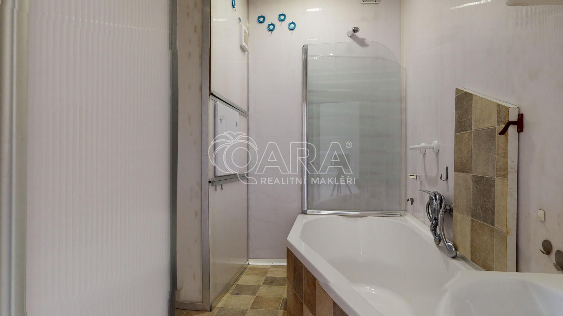 Pronájem bytu 1+1 37 m² - foto 10