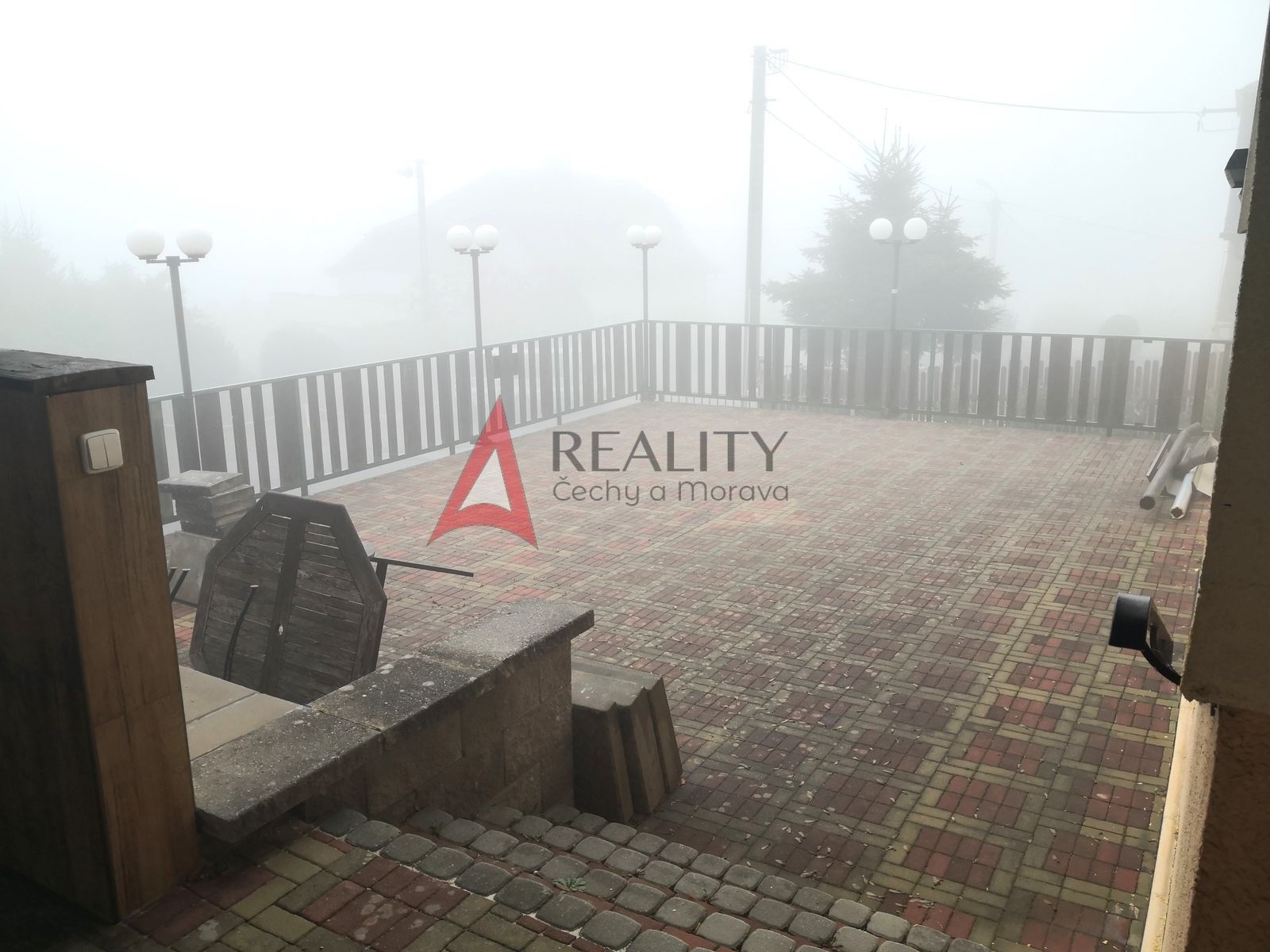 Prodej komerčního prostoru 500 m² - foto 4