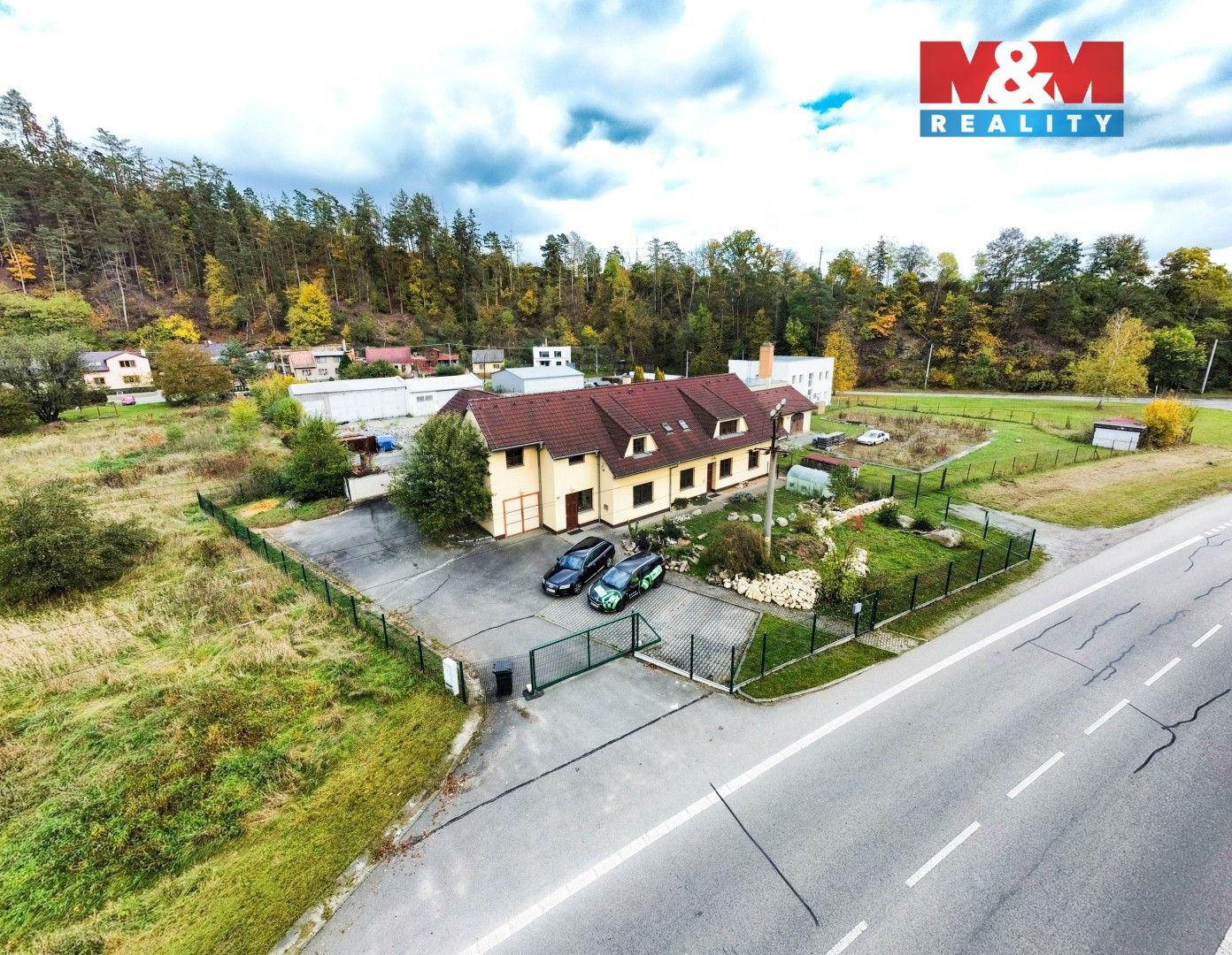 Prodej komerčního prostoru 470 m² - foto 5