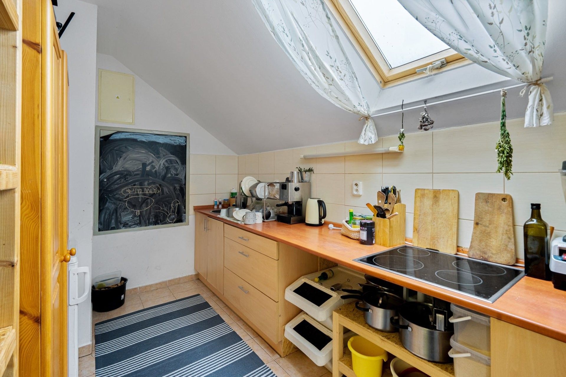 Prodej nemovitosti 1241 m² - foto 14