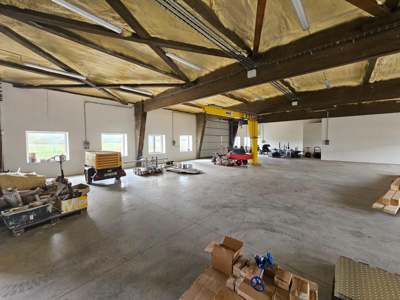 Pronájem komerčního prostoru 500 m² - foto 5